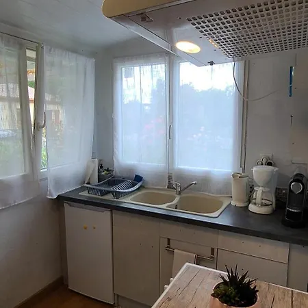 Apartament Ema Montjean (Charente)